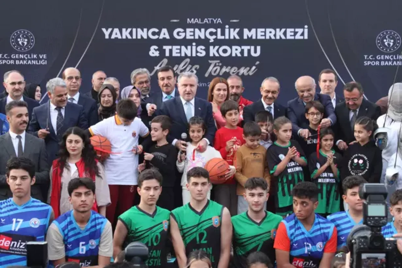 Malatyalı bir Bakanımız daha var: Osman Aşkın Bak Malatyalı oldu!