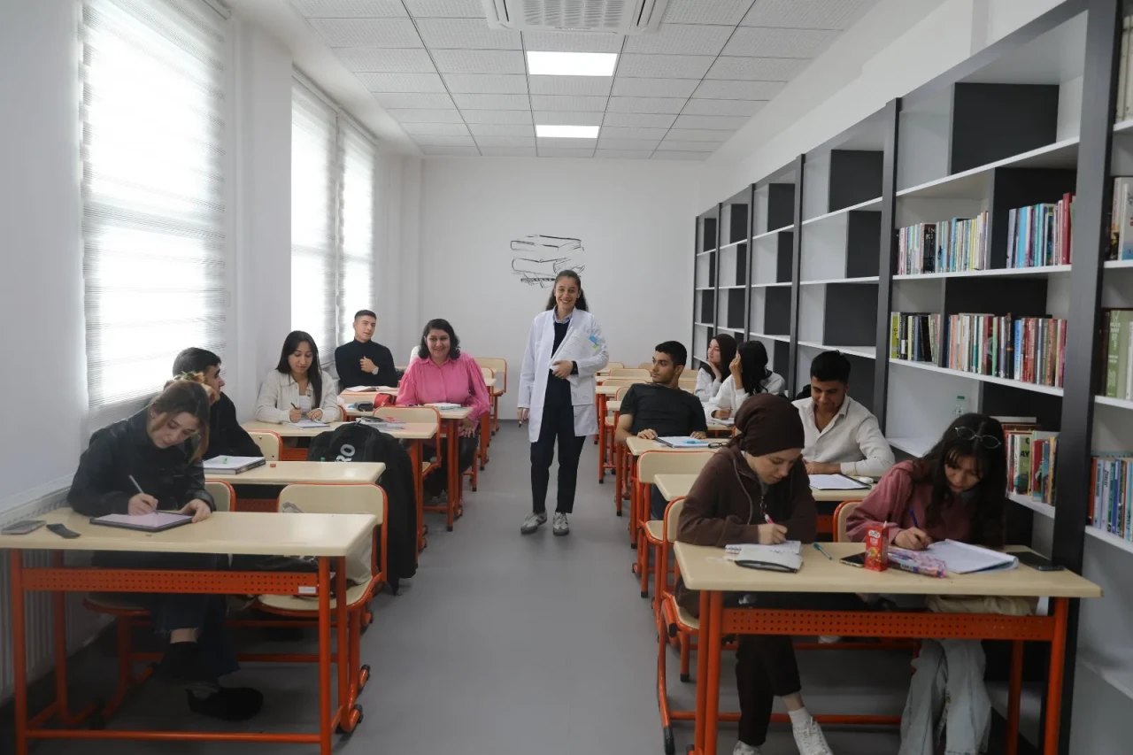 Battalgazi Belediyesi'nin ücretsiz LGS ve YKS kurslarına yoğun ilgi!