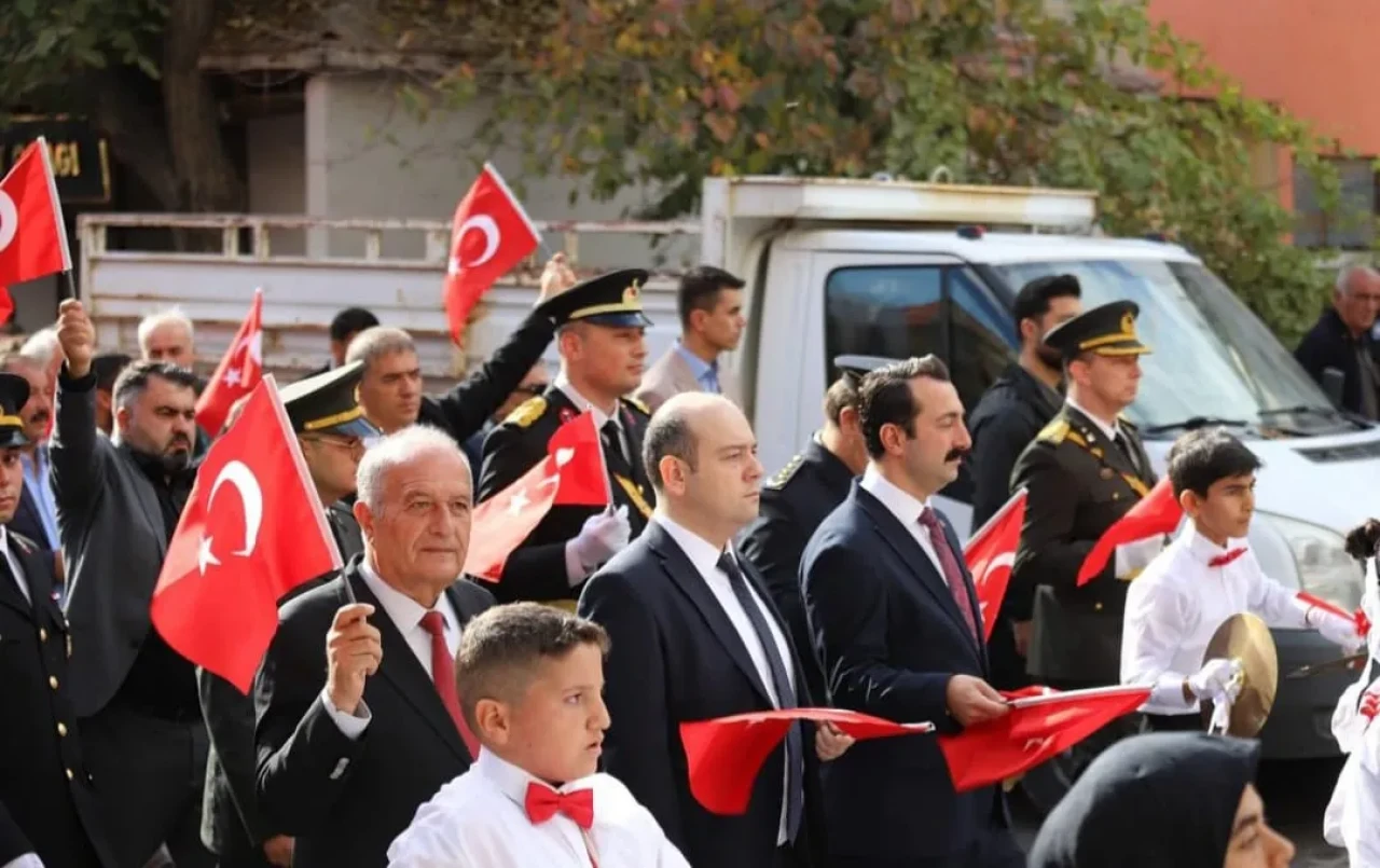 Malatya'da Hekimhan Başkan Yıldırım'dan Cumhuriyet dersi