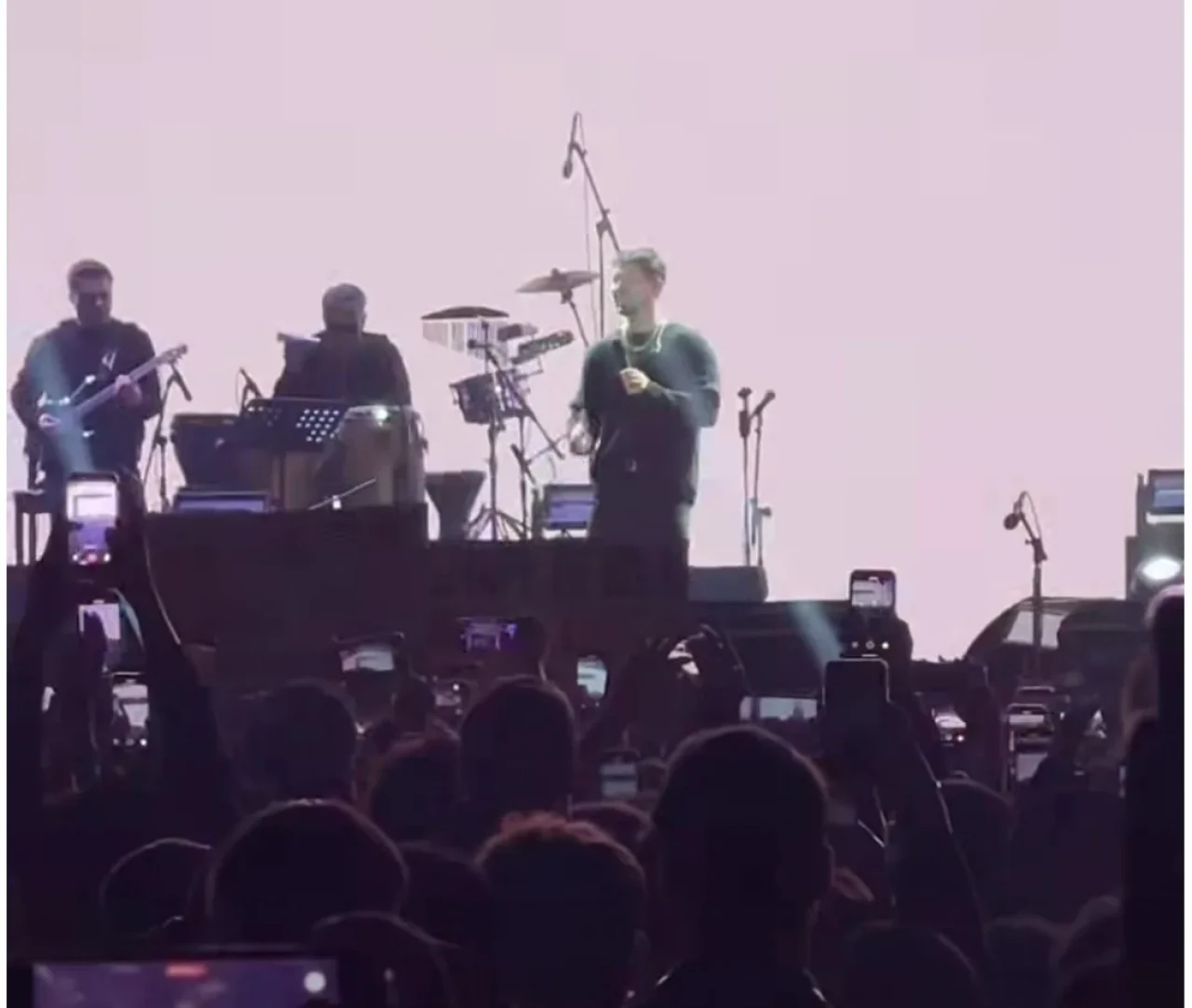 Malatyalıları coşturan Murat Boz: "Anneannemin mezarı burada!"