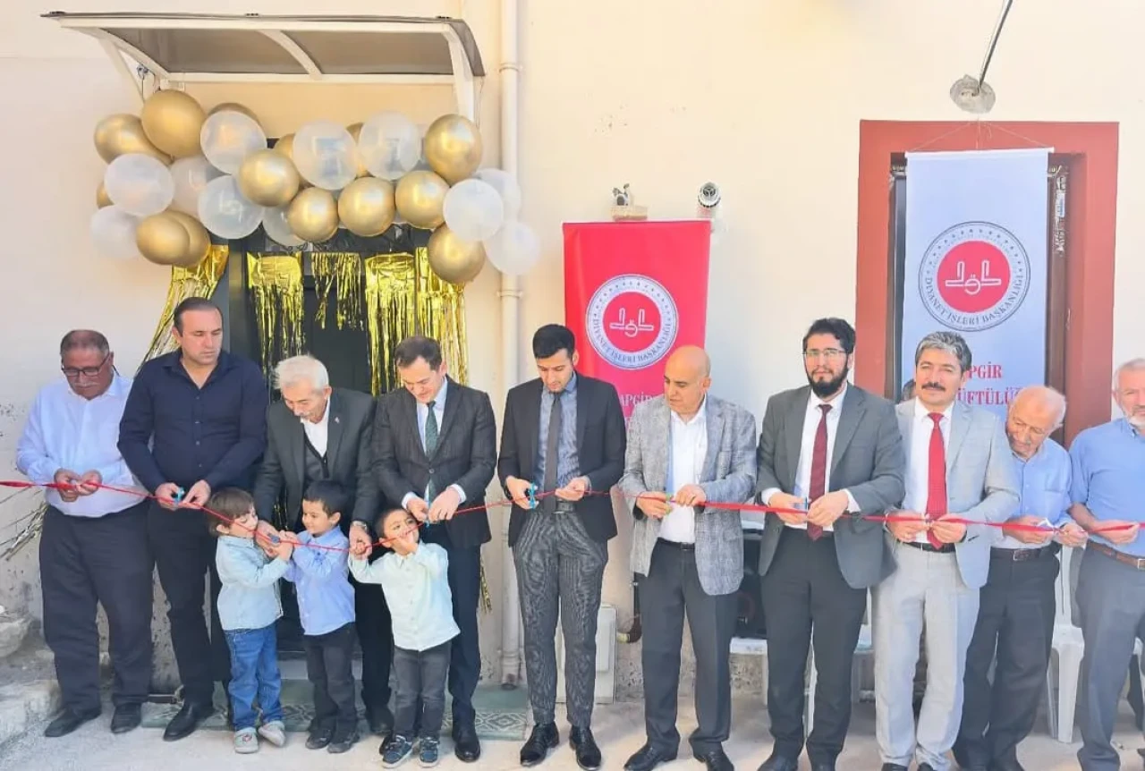Arapgir’de Tarihi Gün: Minik Yürekler Kur’an’la Buluştu!