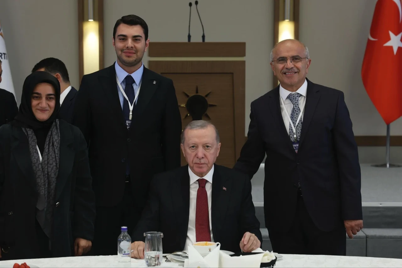 Sınıfta kalan Belediye Başkanı Sami Er yine Ankara yolunda!