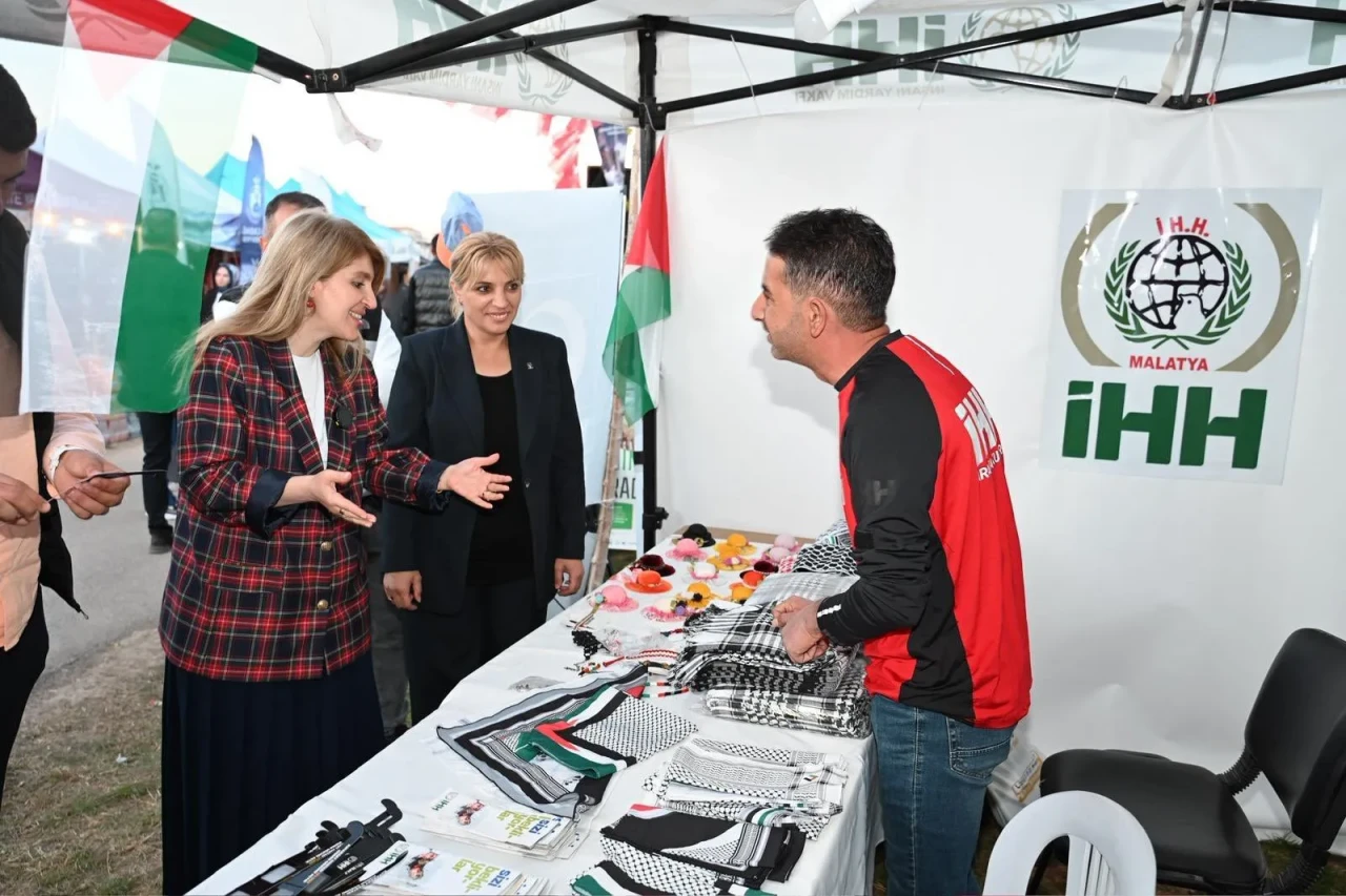 Malatya Vekillerine ne oluyor? Festival’de yoklar!