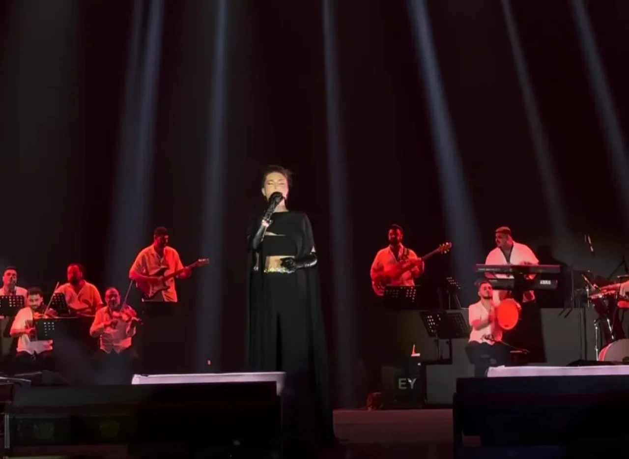 Gençler Malatya Kültür Yolu festivalinde Ebru Yaşar ile coştular!