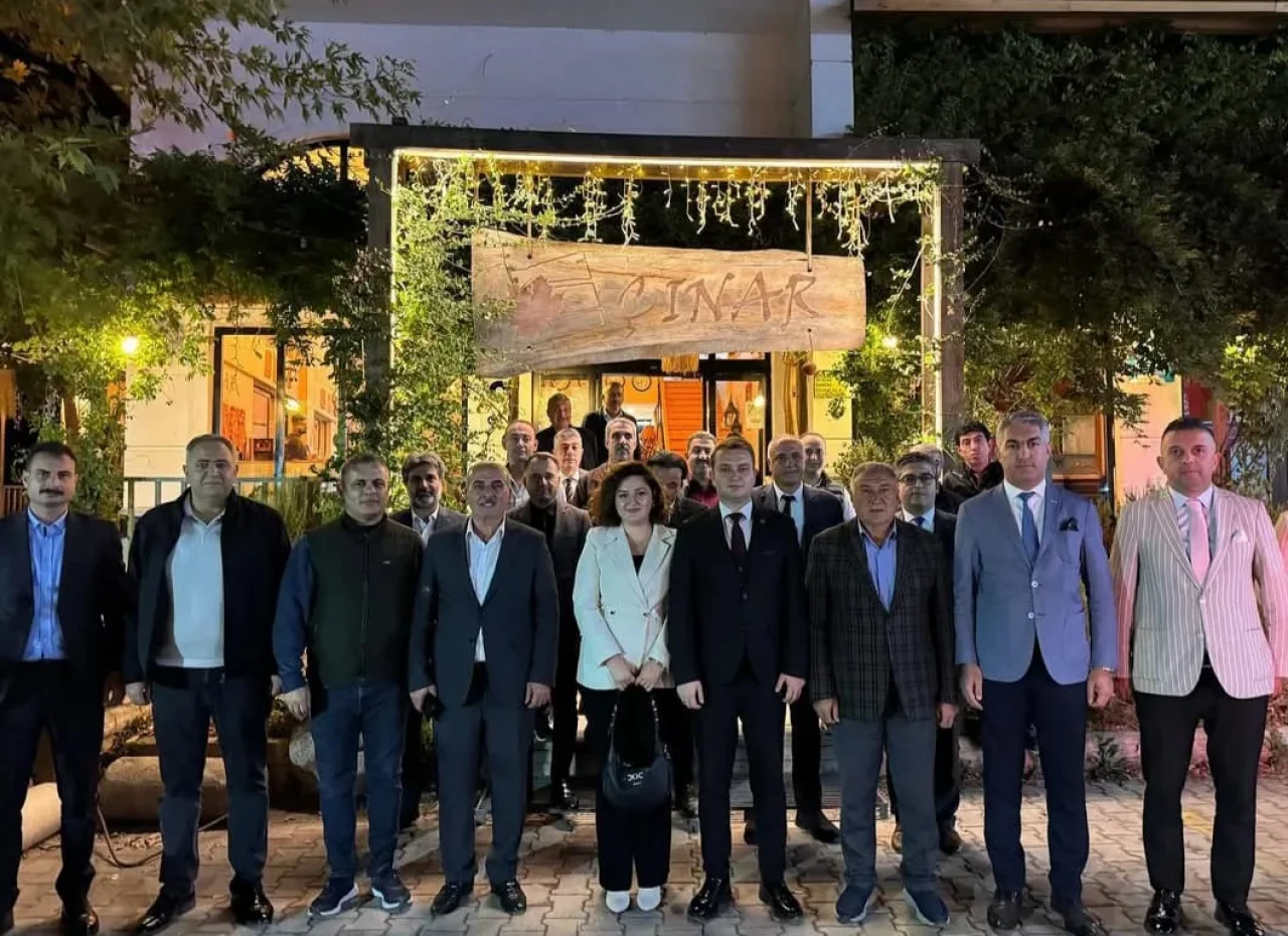 Belediye Başkanı İhsan Özbay’dan Kaymakama veda yemeği