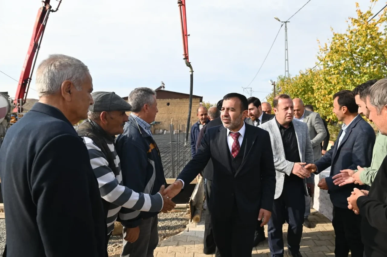 Pütürge’de yeni bir hizmet! Cem evinin temeli dualar ile atıldı!