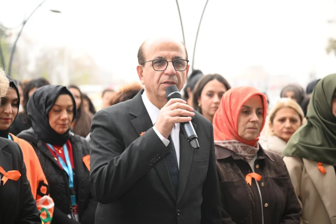 Yeşilyurt’tan yükselen ses: Kadına şiddet insanlığa ihanettir!