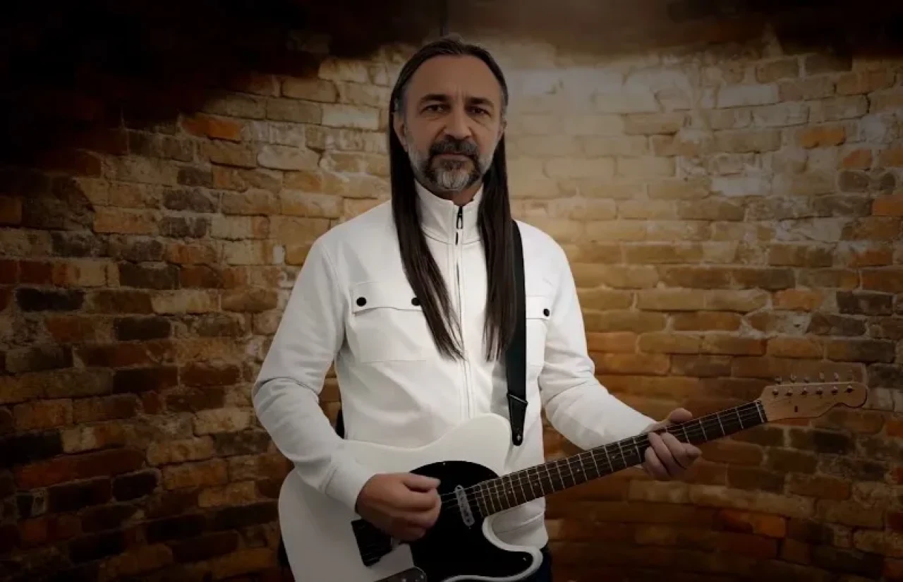 Cezaevindeki Arkadaşlarını Yapay Zekâ ile Klibine Dâhil Etti!