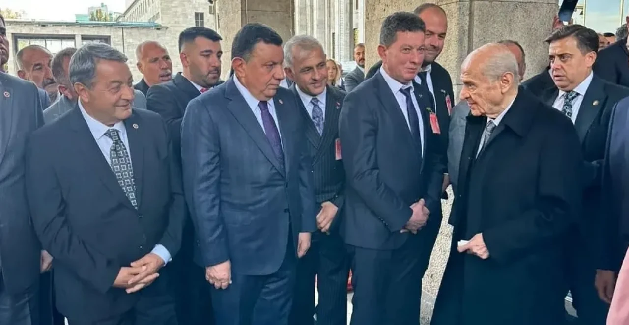 MHP’li Fendoğlu, Bahçeli videosuyla CHP’ye gönderme yaptı!