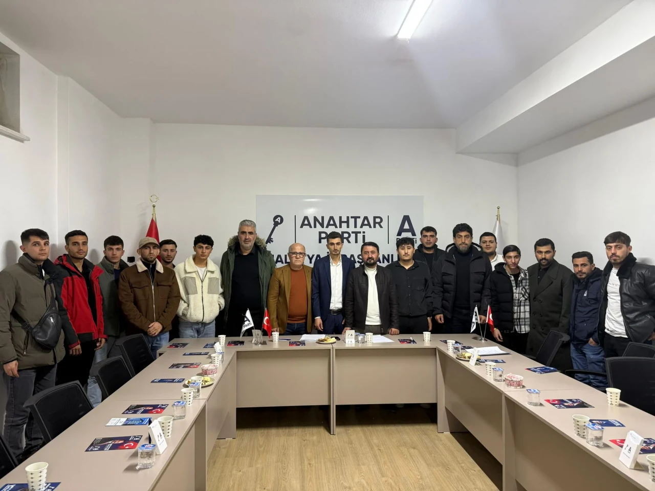 Anahtar Partili Erdoğan Zelyurt: “Gençler Yenilenme Gücümüzdür”