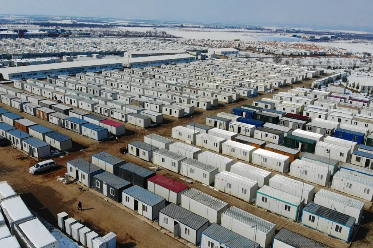 Konteynerler 45 Günde Boşaltılacak, Vatandaştan Sert Tepki!