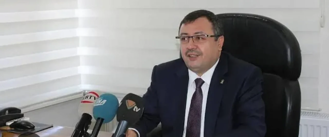 Ali Bakan Hastaneye Kaldırıldı: Sağlık Durumu Ciddiyetini Koruyor