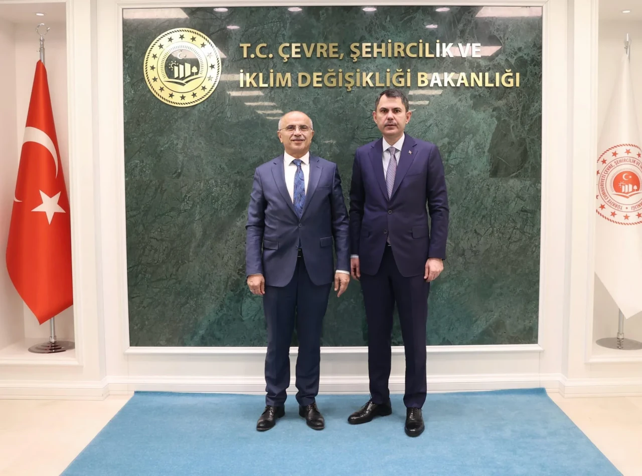 BAKAN MURAT KURUM MALATYA'YA GELMEYİNCE BAŞKAN GİTTİ!