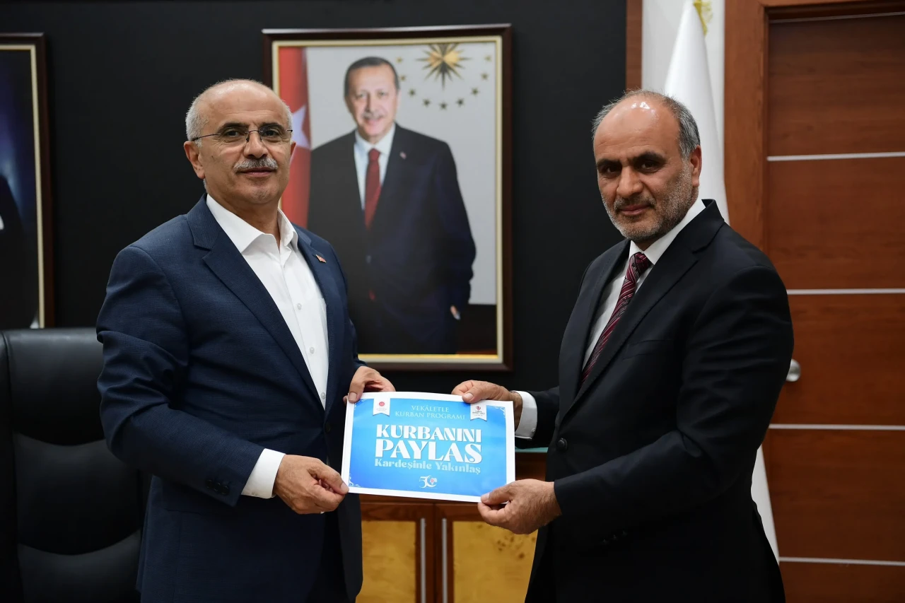 KURBANLARIN NEREYE BAĞIŞLANACAĞININ İŞARETİ SAMİ ER'DEN GELDİ