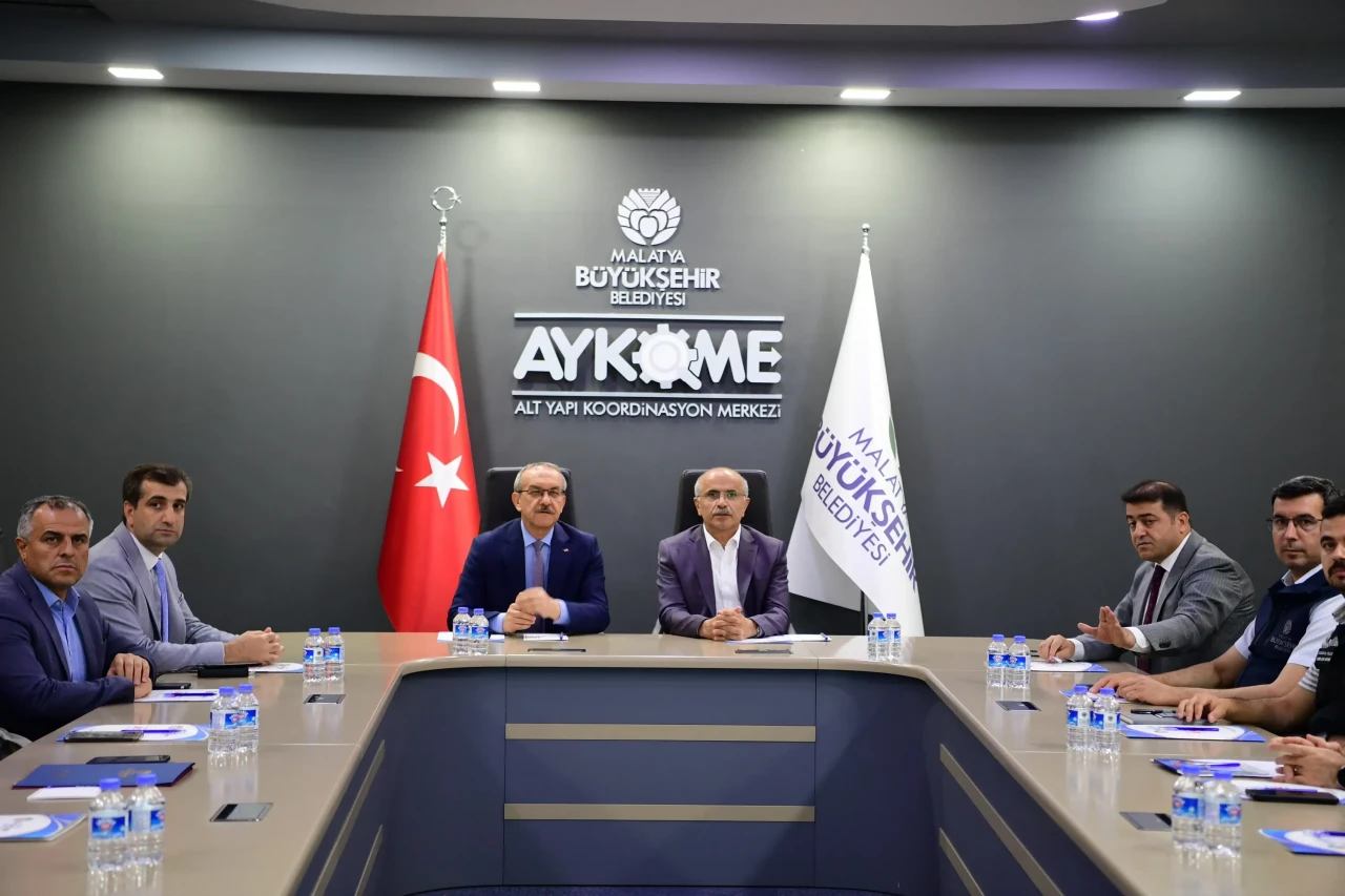 Malatya'da Başkan Sami Er istenmeyen adam ilan edildi!