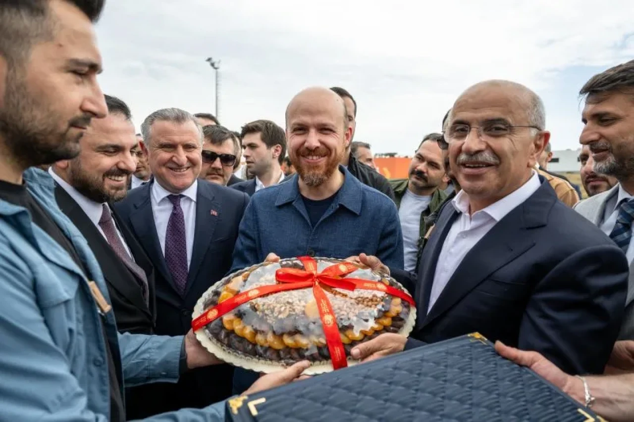 Sami Başkan’dan Cumhurbaşkanı oğluna Malatya’dan özel kayısı