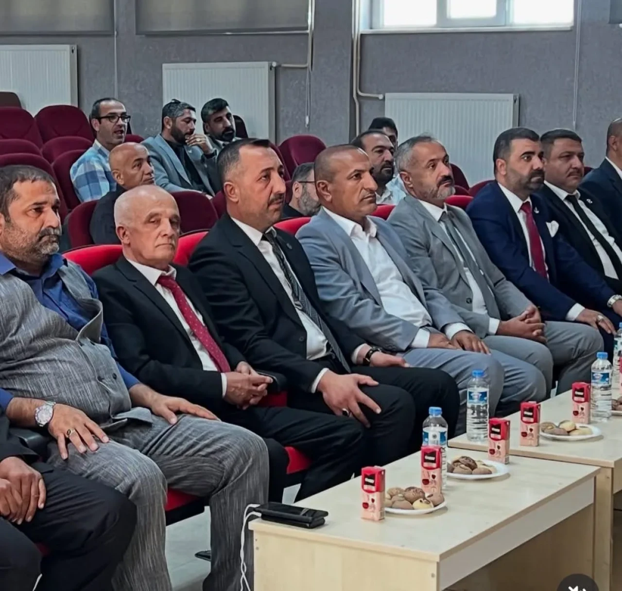 CHP'li Başkan Yeniden Refah Partisinin Kongresine katıldı