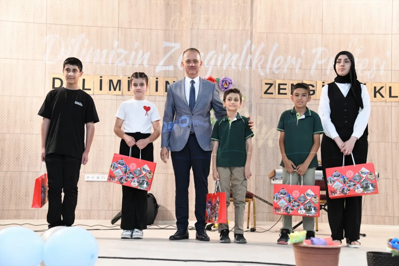 Malatyalı yazar kitap satışı gelirini çocuklara bıraktı !