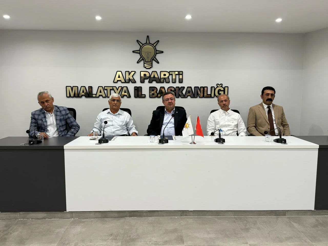 İl Başkanı Ali Bakan’dan kamu personeline ayar geldi