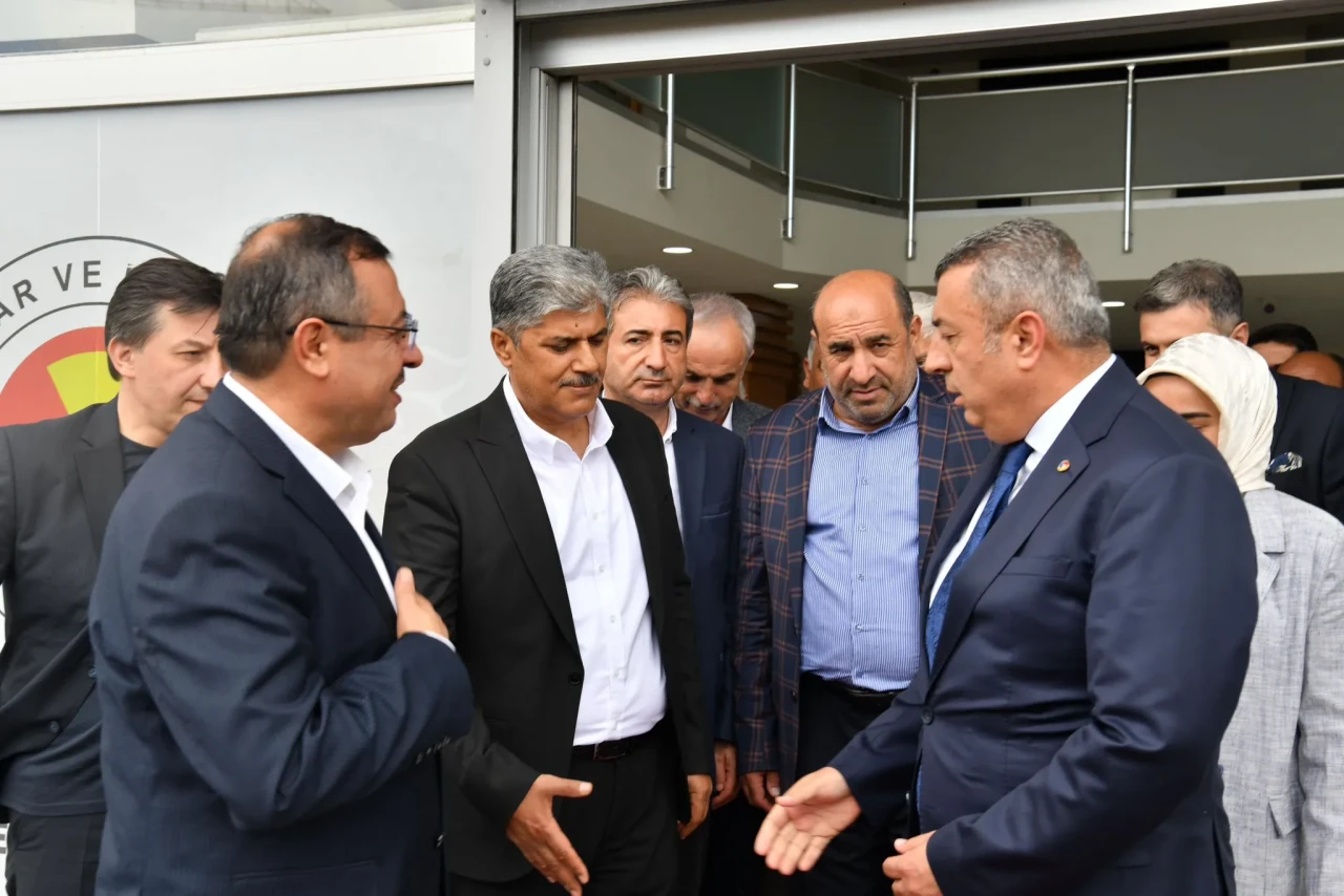 İl Başkanı Bakan’dan Malatya Ticaret Borsası’na Ziyaret