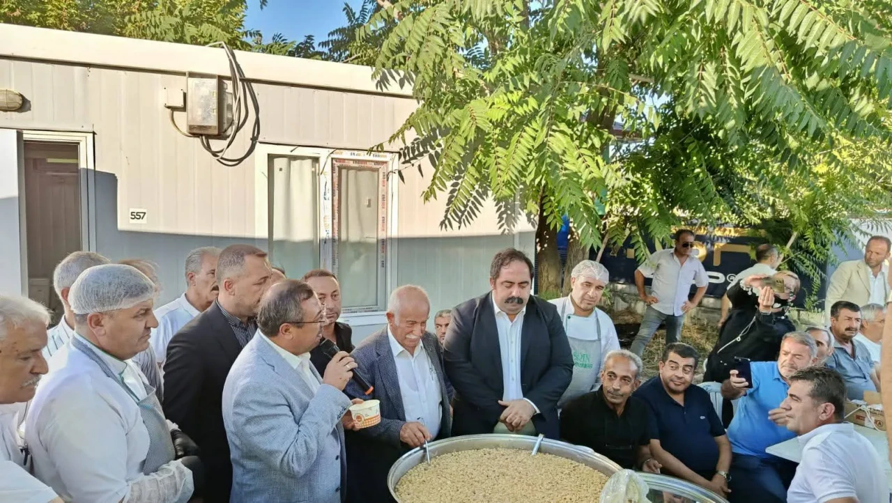 Alevi Dedesi Eşref Doğan Malatya'da polomik yarattı!