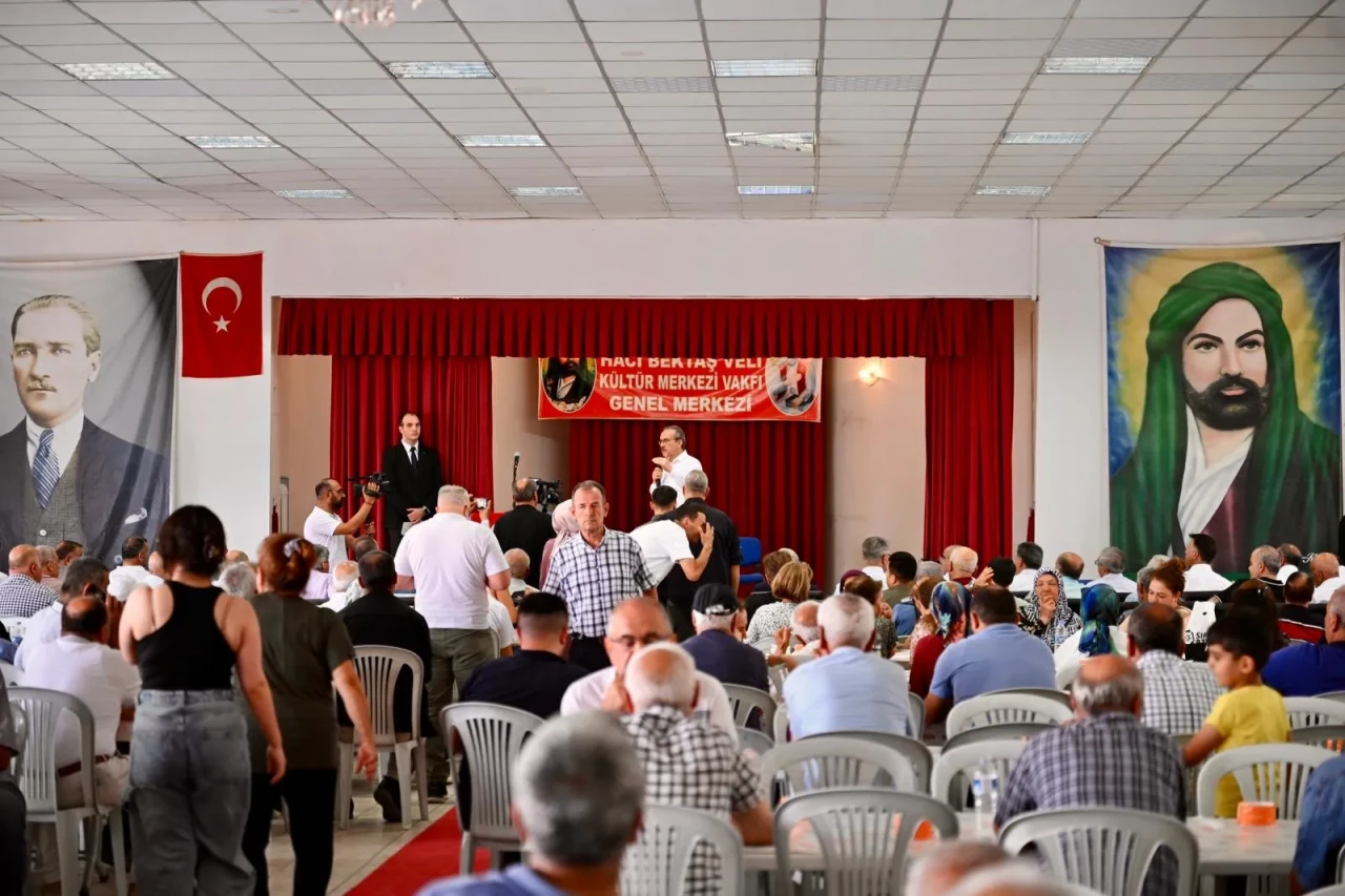 Malatya’da gönülleri buluşturan aşure etkinliğinde dostluk gösterisi