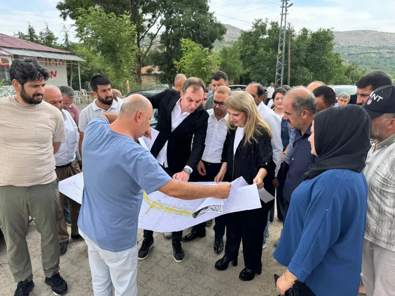 Ölmeztoprak yılların kanayan yarasına neşter vurdu!