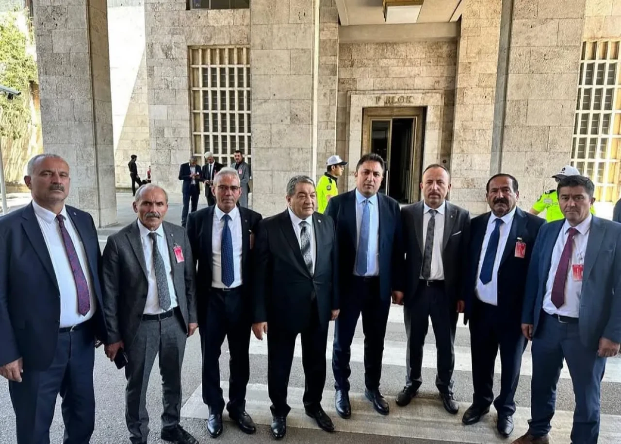 MHP TBMM’de Malatyalı MHP'li misafirlerini ağırladı!