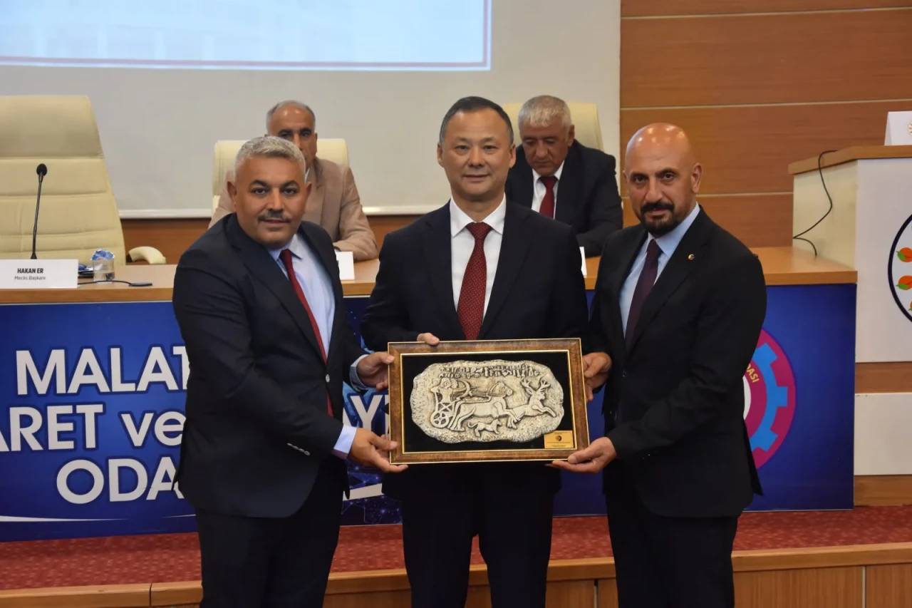 Kırgızlar Malatya’ya yatırım yapma kararı aldılar!