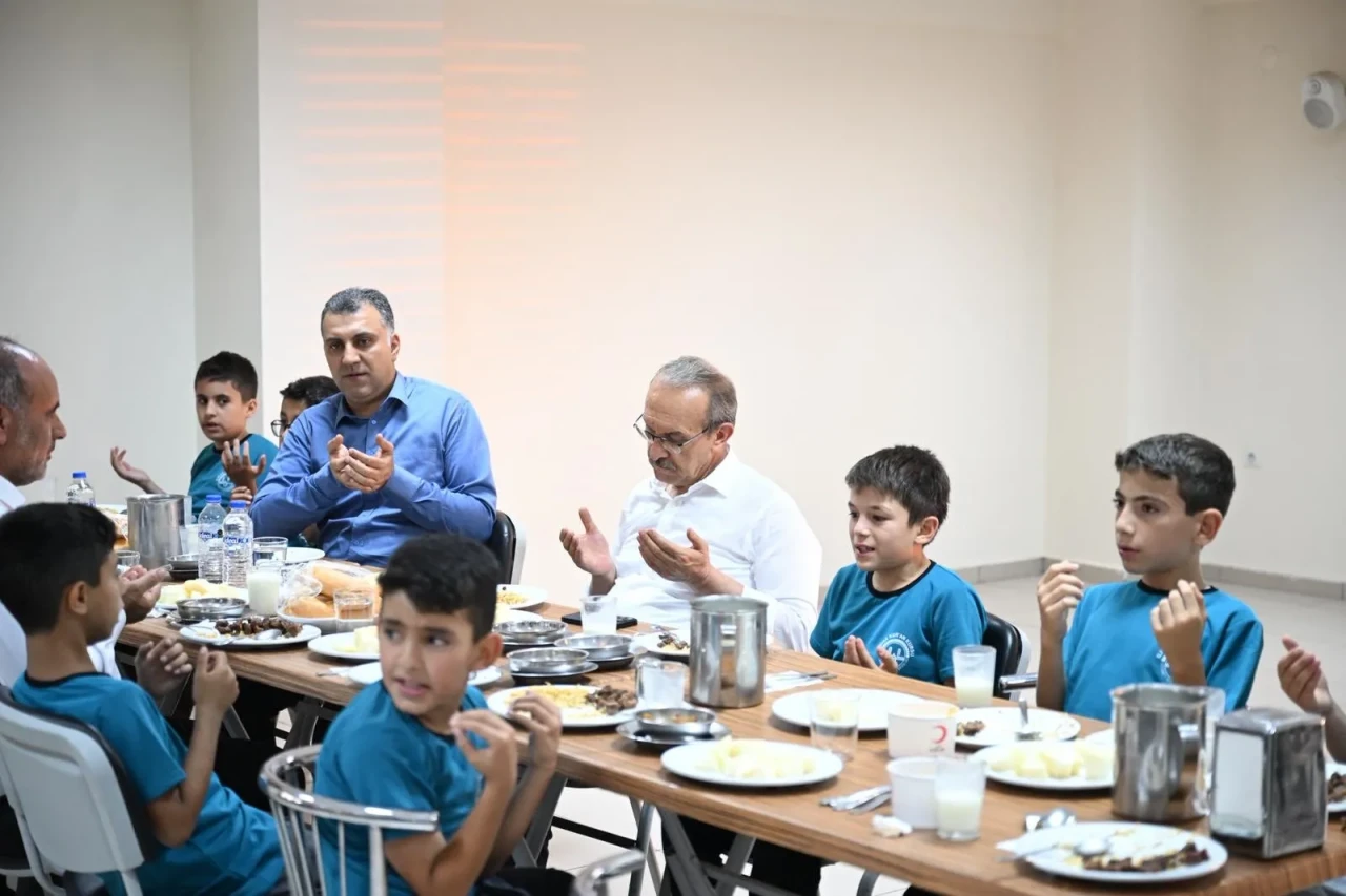 Seddar Yavuz: "İnsanlar en kolay inaçtan kandırılır!"