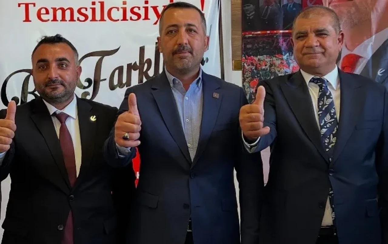 "Ak Parti ve diğer belediyeleri de bir araştırın!"