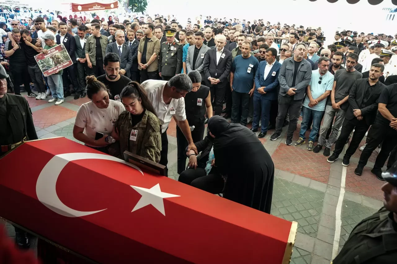 Acı bitmiyor, Malatya Şehitlerini gözyaşlarıyla uğurladı!