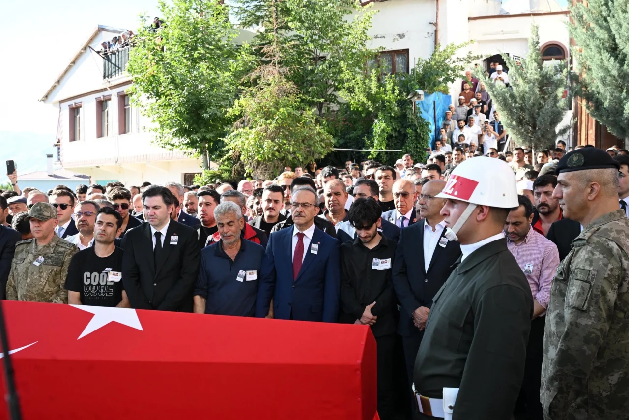 Malatya’nın ilk şehitti Pütürge’deki törenle defnedildi!