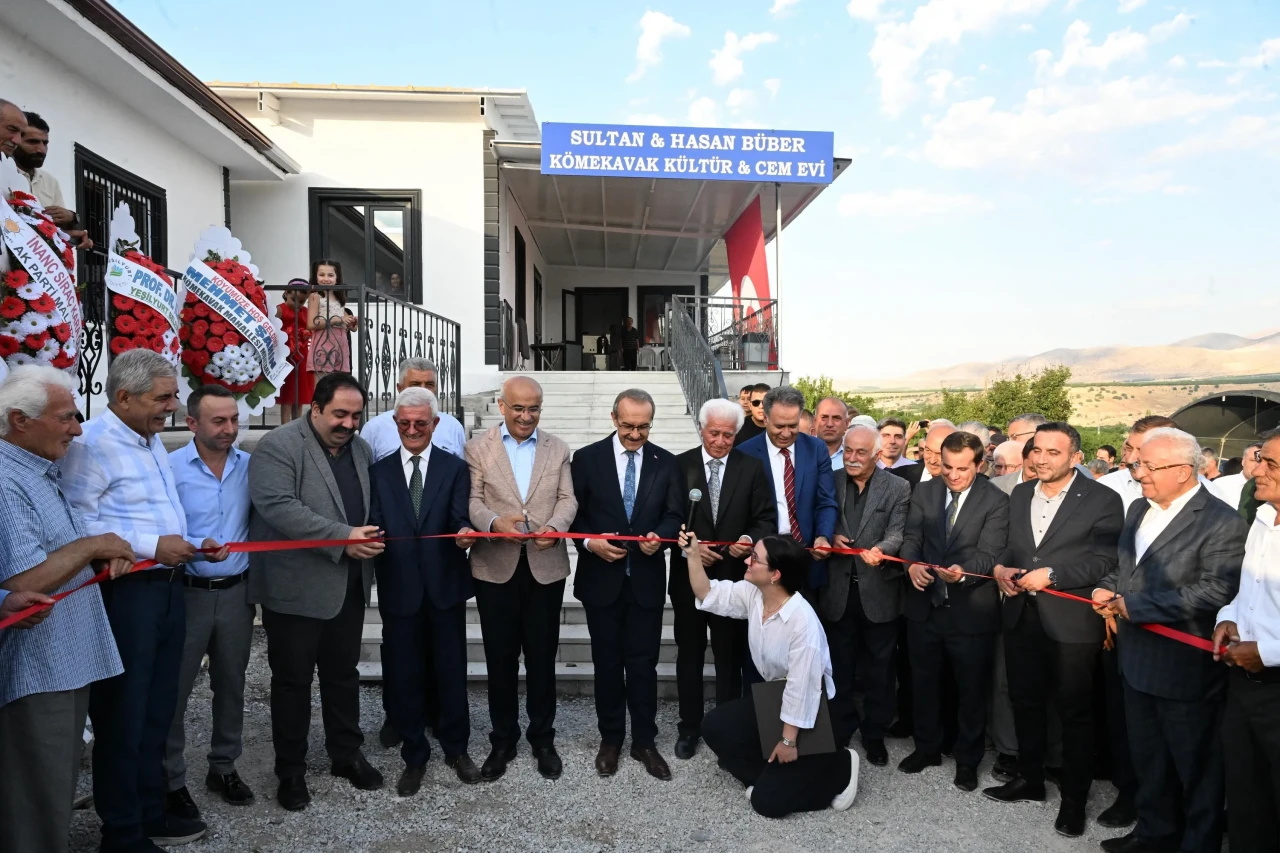 Akçadağ Cemevinde birliktelik gösterisi gerçekleştiri!