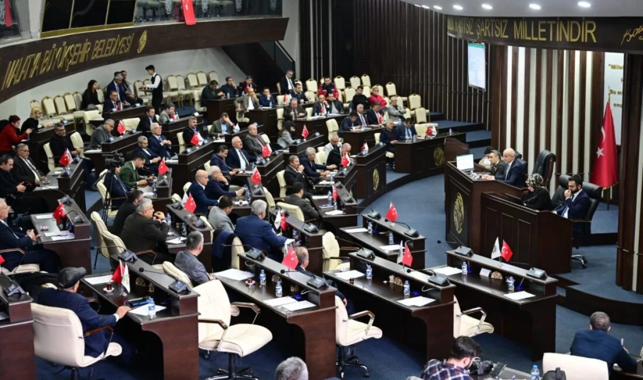 Malatya'da Gençler Geçinemiyor, Meclis Nikâh Parasına Takıldı!