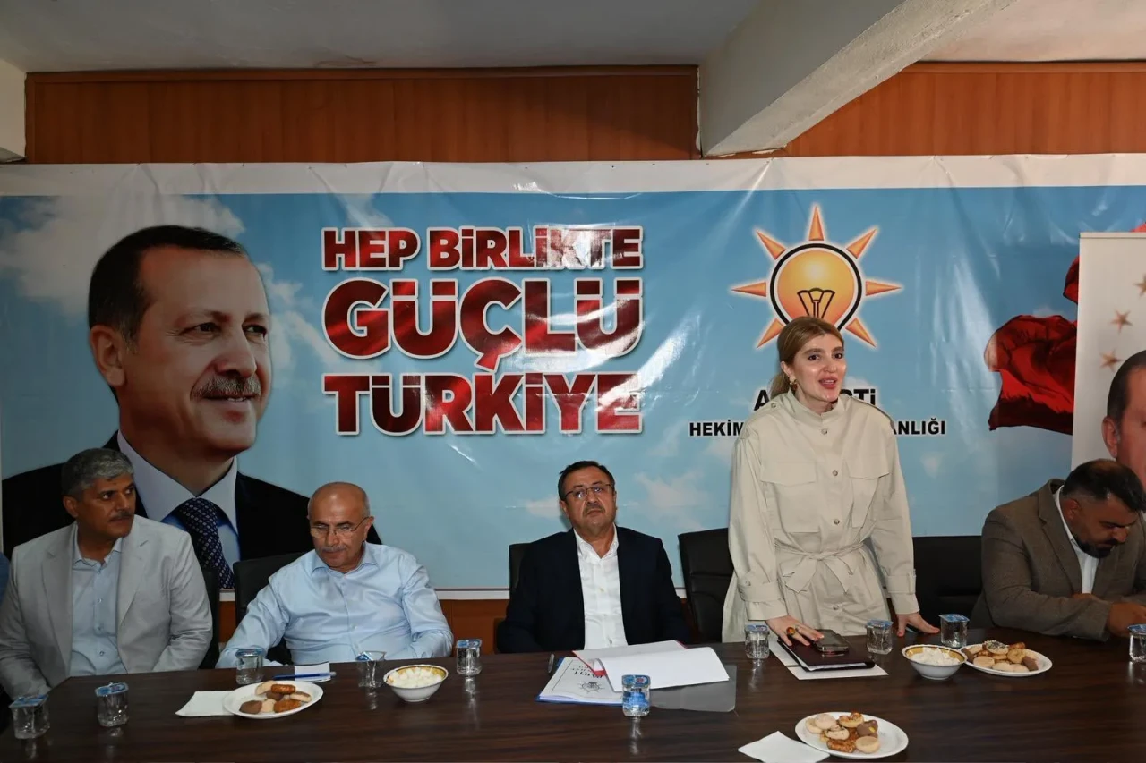 CHP’li Belediyeleri görmeyen Vekil Kuluncak’da farklı davrandı!