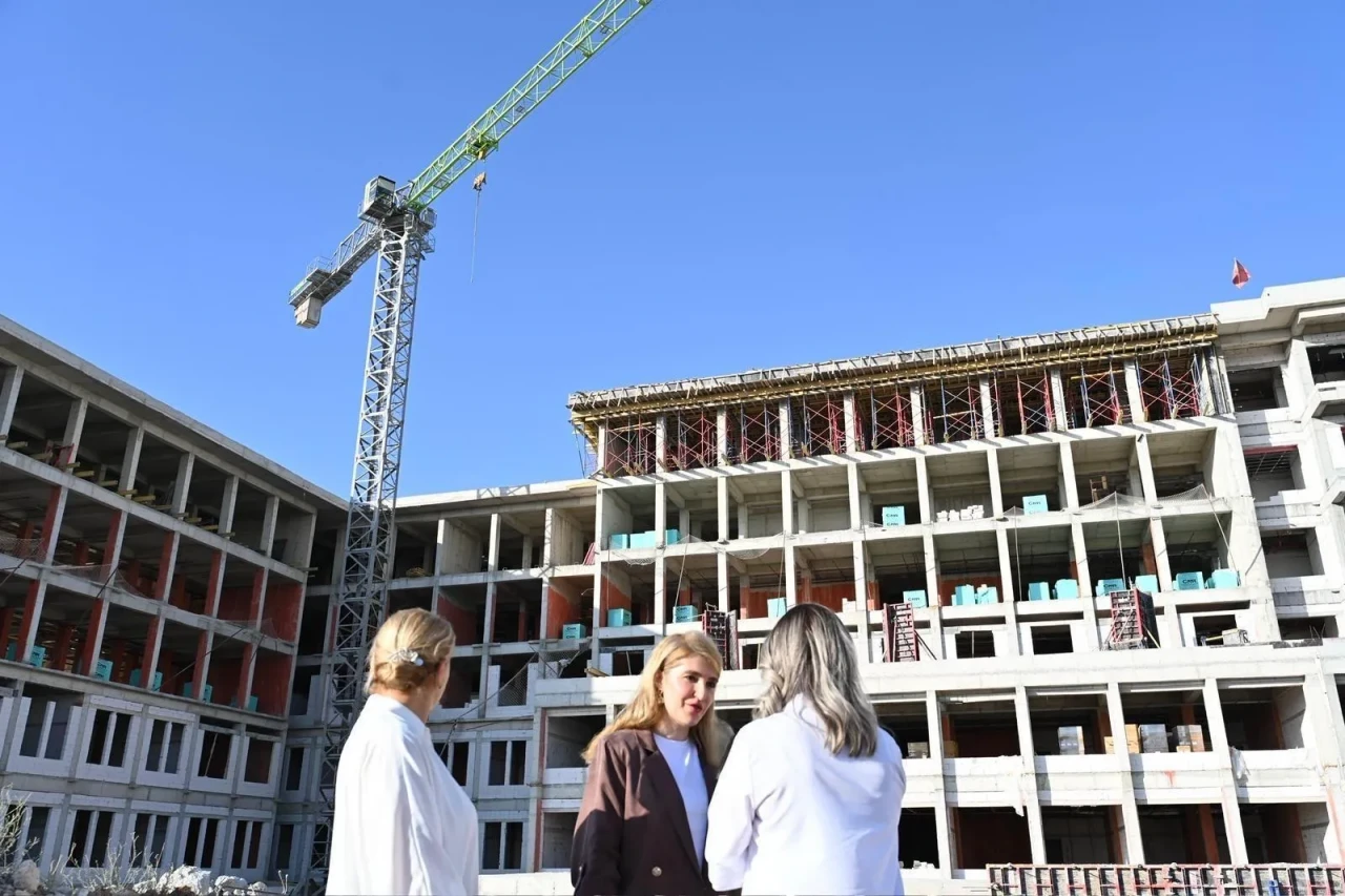 Ölmeztoprak Adliye binasında incelemelerde bulundu!