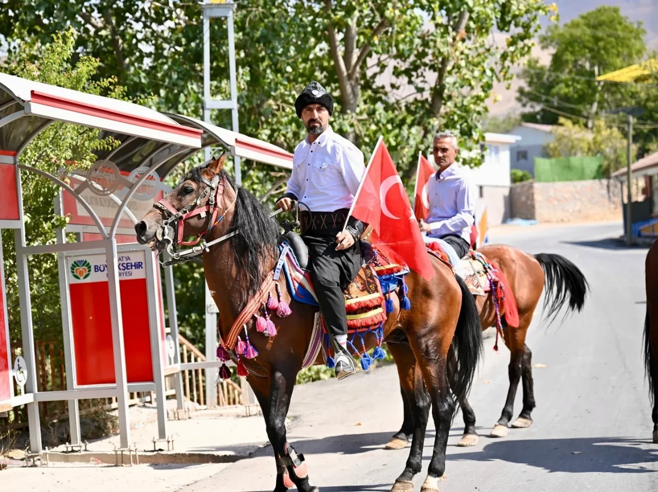 Başkan Geçit’ten Şampiyonlara Tebrik! O Ata Ödül Verildi!