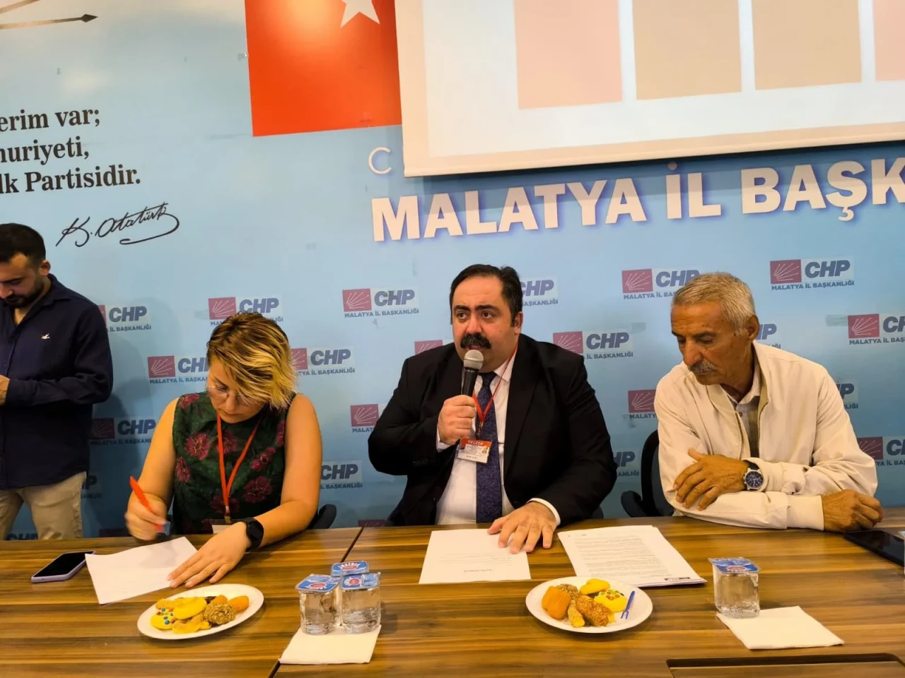 Yıldız: “AKP’yi karanlığa gömüp, halkın iktidarını kuracağız”