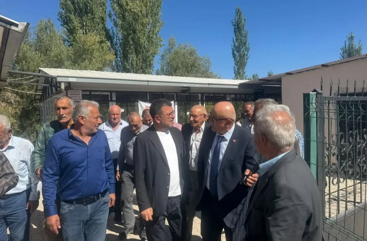 Veli Ağbaba Maden Ocaklarına Karşı Köylülerin Yanında!