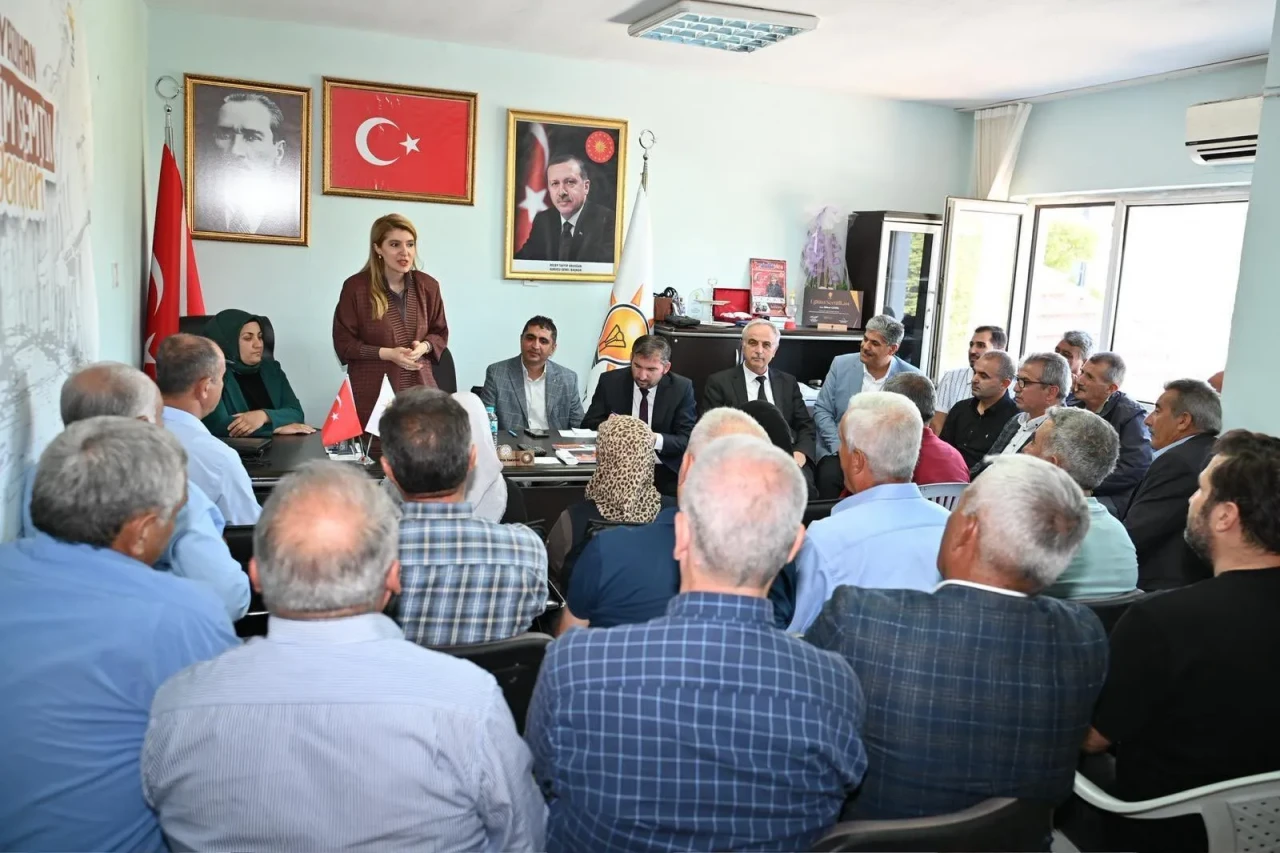 Milletvekili bu kez de Yazıhan'da Belediye Başkanını Görmedi!