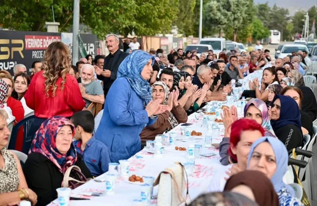 Akçadağlılar 1. Akçadağder Pilav Şenliği ile Coştu!
