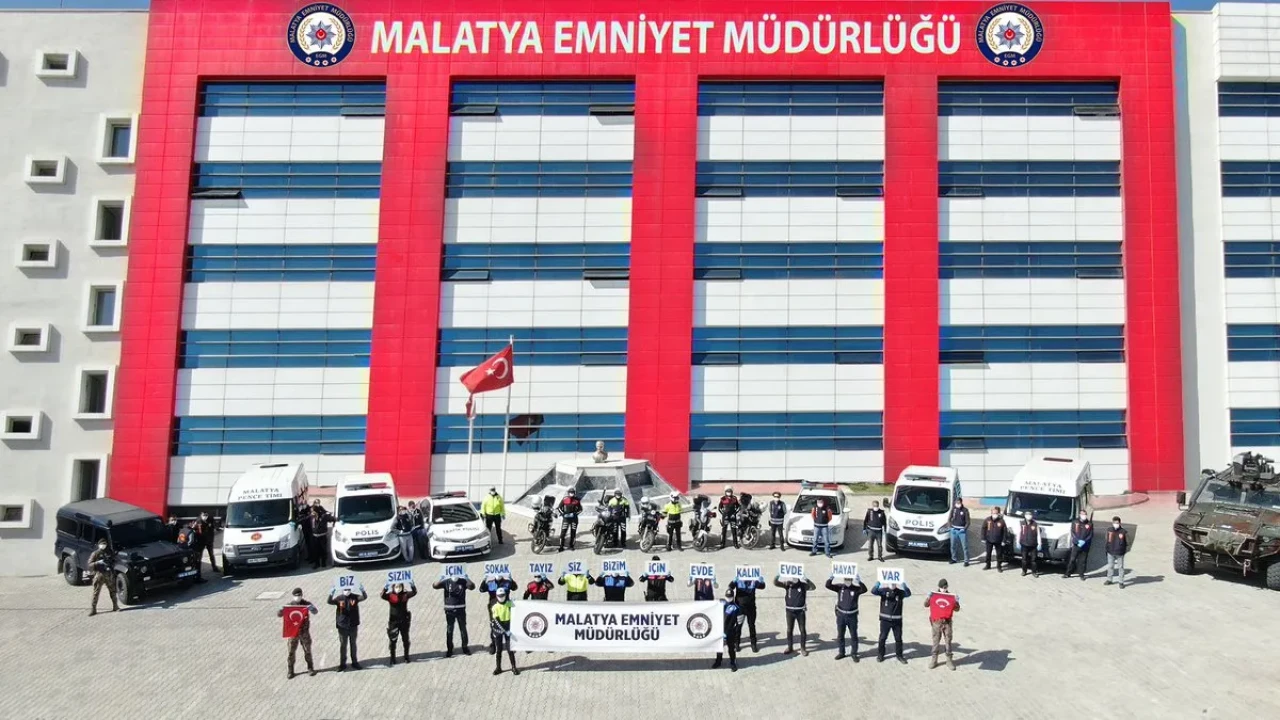 Malatya Emniyet Müdürlüğü’nden TOKİ ve Emlak Komut Reklamı