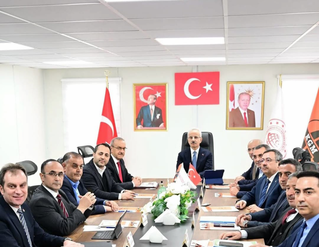 CHP’Lİ BELEDİYELER NEDEN YOK?
