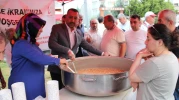 Yeniden Refah Partisi’nden Polislere Aşure İkramı!