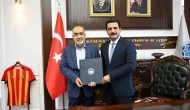 MALATYA'DA HERKES TAZİYE EVİ YAPIYOR YA OKUL NE OLACAK ?