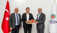ADIYAMAN BELEDİYE BAŞKANI SAMİ ER’İ ZİYARET ETTİ DESTEK SÖZÜ VERDİ
