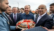 Sami Başkan’dan Cumhurbaşkanı oğluna Malatya’dan özel kayısı