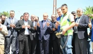 "Vali'nin her açılış her davetinde Ali Bakan neden var? "