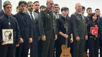 Malatya’da saat 09.05’te Atatürk için hayat durdu!